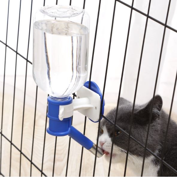 bình gắn treo máng chuồng có binh cho chó mèo