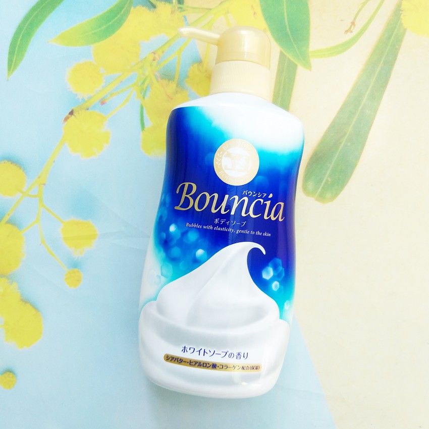 Sữa tắm dưỡng da Bouncia tinh chất sữa 500ml hàng nội địa Nhật