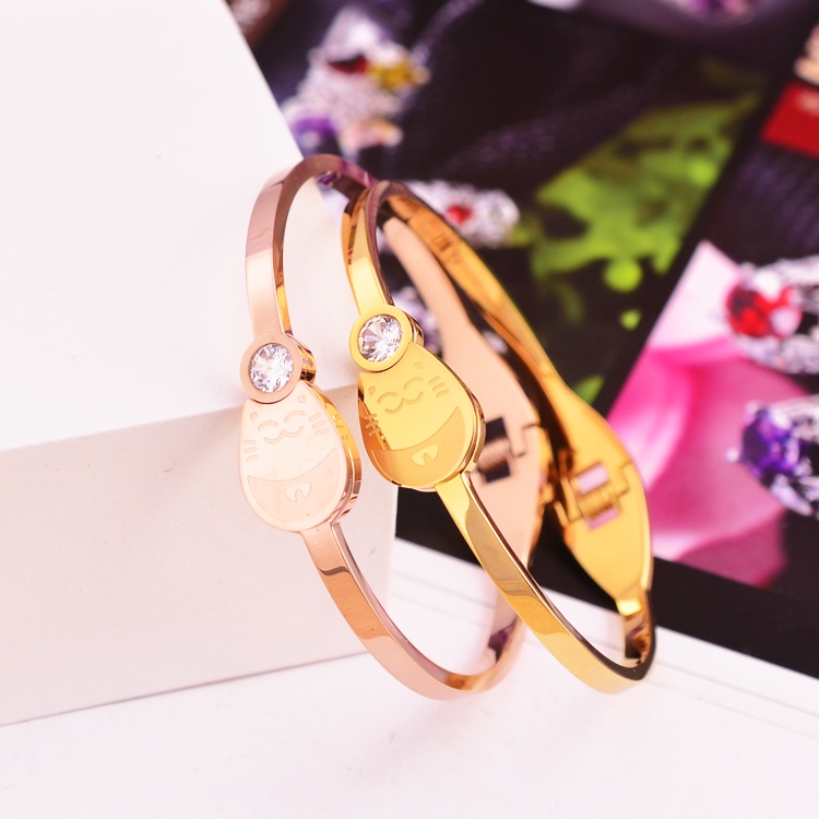 Vòng tay titan mèo may mắn (vàng/vàng hồng) TT523 - KHÔNG BAY MÀU - BẢO HÀNH 12 THÁNG