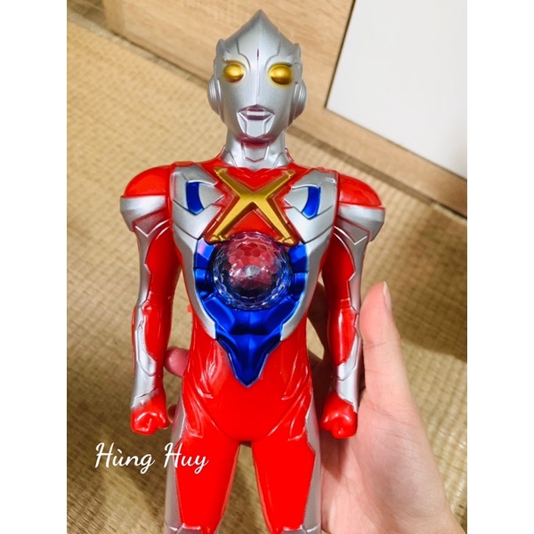 Đồ chơi siêu nhân pin siêu nhân điện quang ultraman phát sáng có nhạc size to