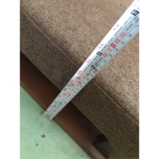 khách đặt ghế gỗ tự nhiên (ghế thấp ngồi bàn trà )