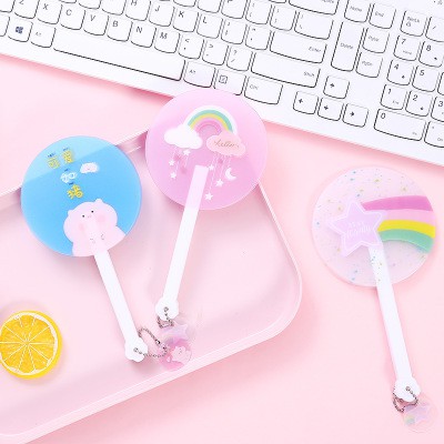 Quạt gấp pastel động vật hoa quả hình cắt Q12  nhựa cầm tay cute