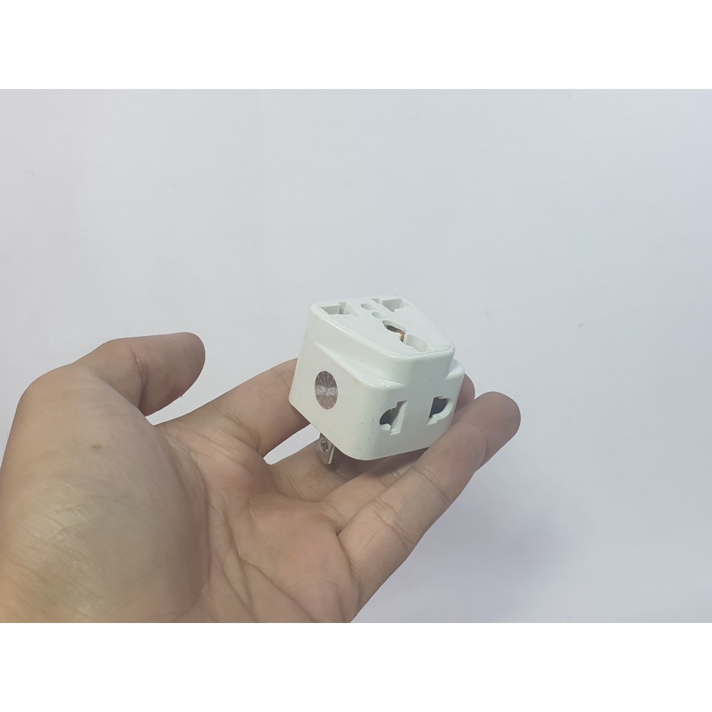 Phích cắm điện 3 chấu sang 2 chấu MPE chân dẹp, chia 2 ổ cắm - Điện nước gia dụng Hoàng Kim