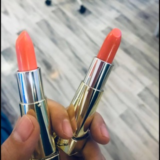 Hàng của chị Ngân