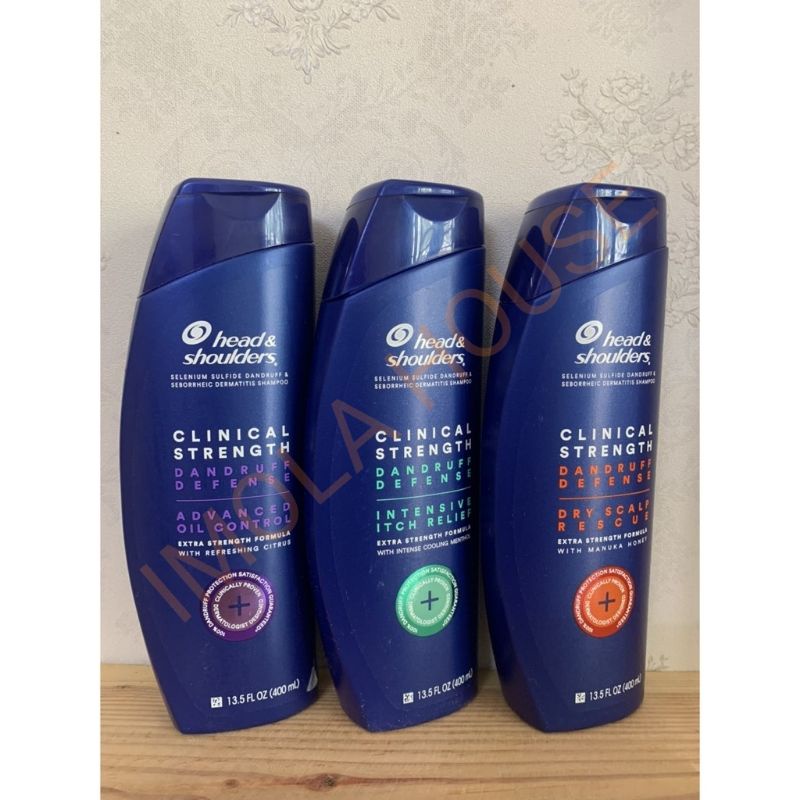 Dầu Gội Làm Sạch Gàu Head & Shoulders Clinical Strength Dandruff Defense Shampoo 400ml