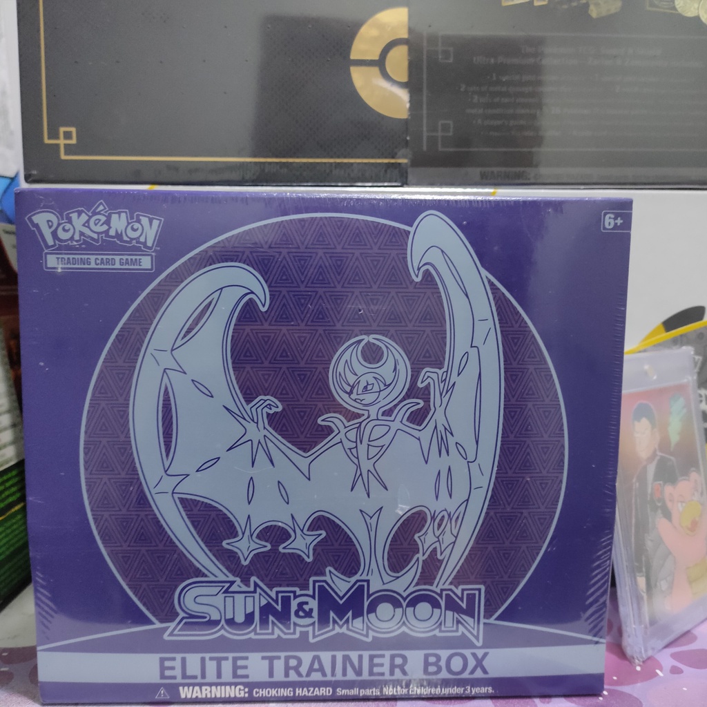 Các loại hộp thẻ Pokemon Elite Trainer Box