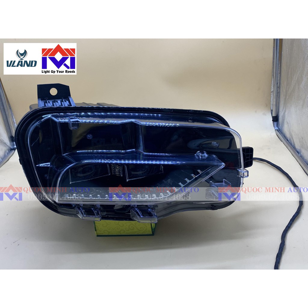 ĐÈN PHA  NGUYÊN BỘ CHO VINFAST LUX SA  DO VLAND SẢN XUẤT