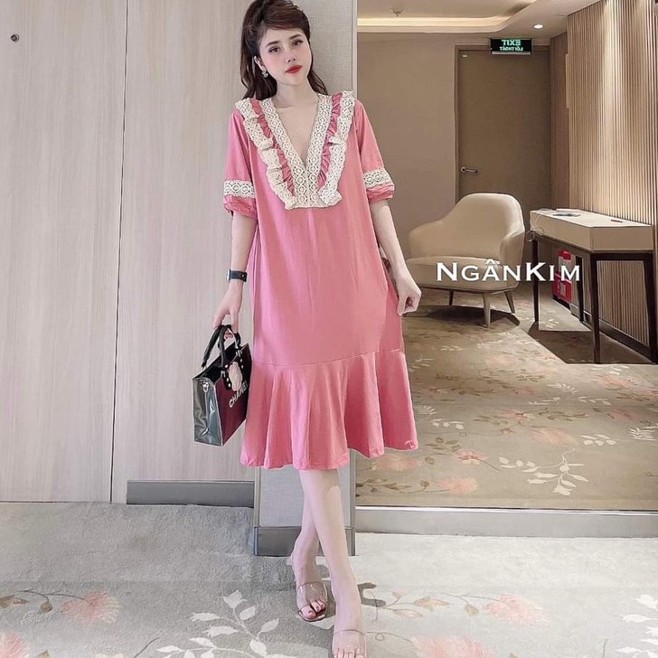 Đầm bầu thời trang thiết kế ren ngực MB60 chất đũi hàn freesize từ 45 đến 70kg