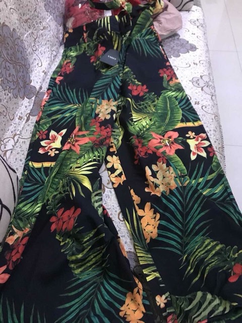 Quần ống suôn hot trend năm nayyyyyy