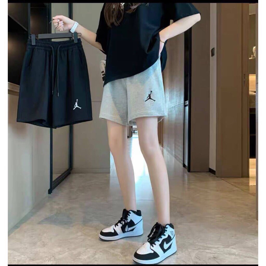 Quần Đùi Thể Thao Jordan Nữ MEESTORE - Sooc Thun Dáng Rộng Unisex Thêu Hình Sắc Nét Phong Cách Ullzang Đường Phố