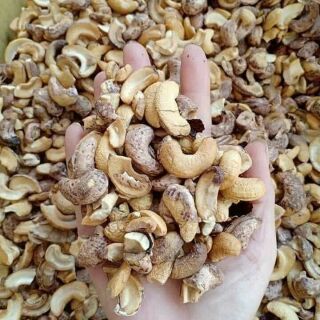 Hạt điều vỡ rang muối  Bình Phước (500gr)