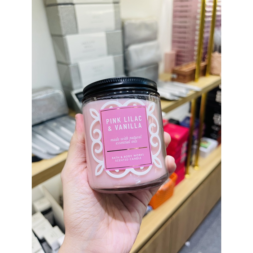 [ BILL US ] NẾN THƠM 1 BẤC BATH &amp; BODY WORK CANDLE WITH NATURAL ESSENTIAL OILS