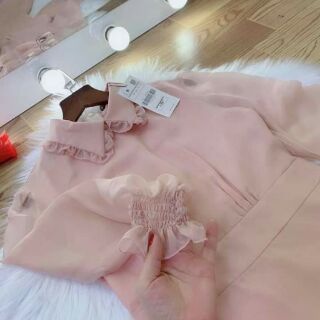 váy tơ tằm hồng nhẹ
