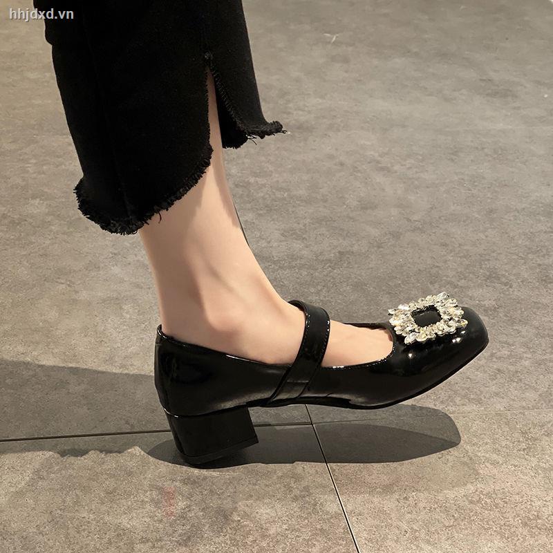 Giày mũi vuông đính đá phong cách retro thời trang mùa đông 2022 dành cho nữ