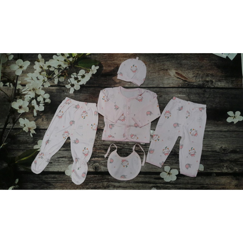 Set đồ 5 chi tiết( kéo sang xem ảnh)
