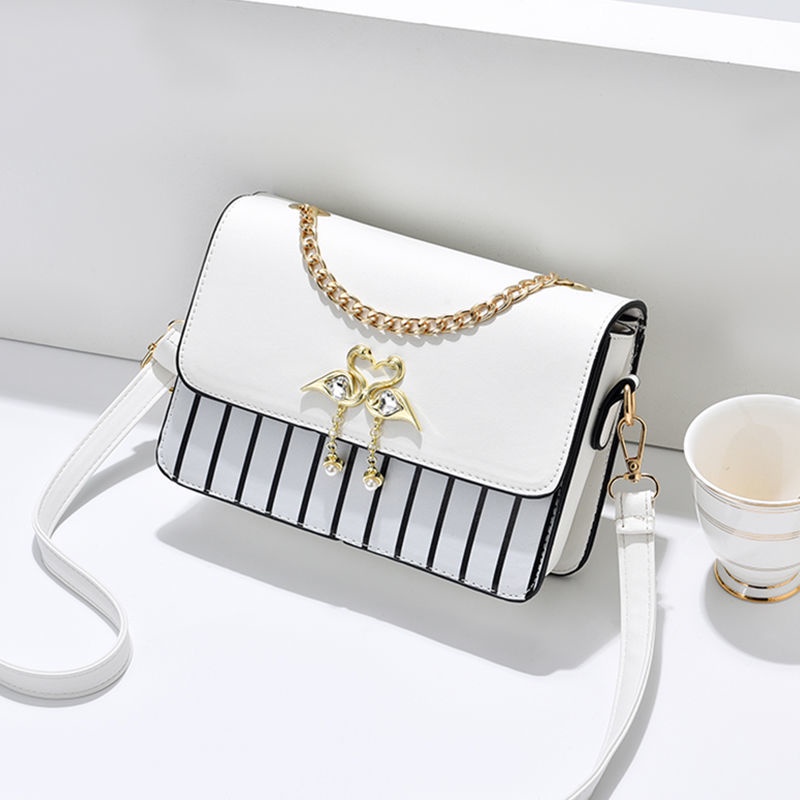 Túi Xách Da Mềm Cao Cấp Hình Vuông Cỡ Nhỏ Phong Cách Hàn Quốc Dễ Phối Đồ Thời Trang Cho Nữ