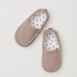 Giày HM cho bé size 18/19