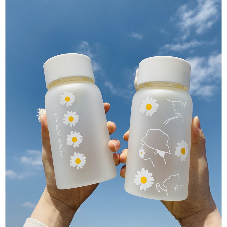 Bình đựng nước Detox họa tiết hoa cúc Xiao Xinqing