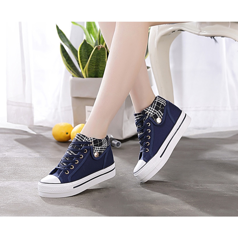 Giày ULZZANG Giày Sneaker Đế Độn Dế Bánh Mì 4CM Cổ Cao