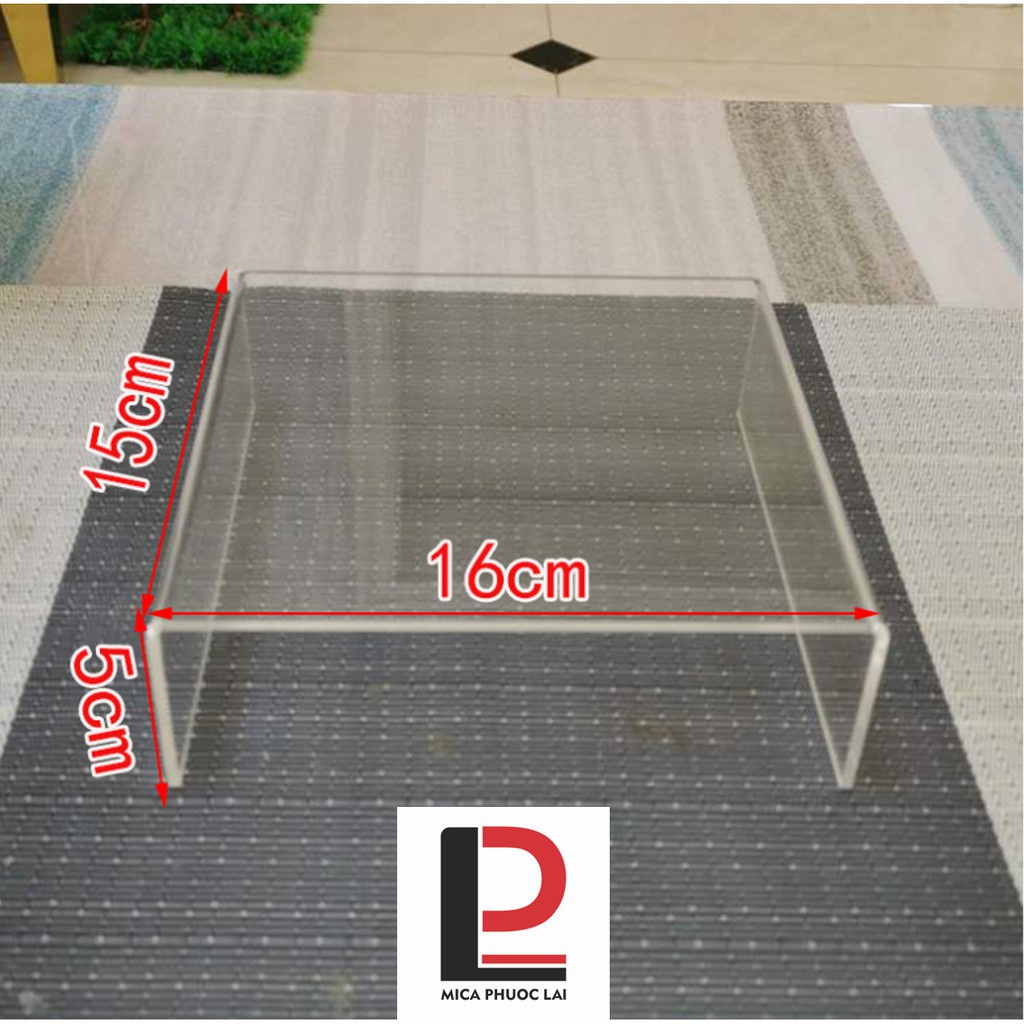 Kệ mica chữ U trưng bày sản phẩm