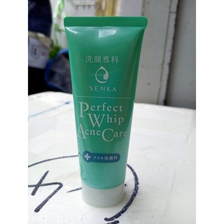 Sữa Rửa Mặt Senka dành cho da mụn 50g Perfect Whip Acne Care.