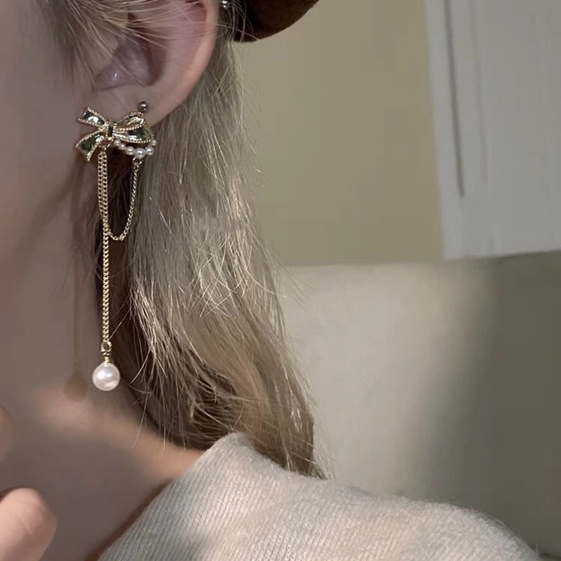 Khuyên tai dáng dài đính ngọc trai phối nơ lấp lánh thời trang thu đông mới
