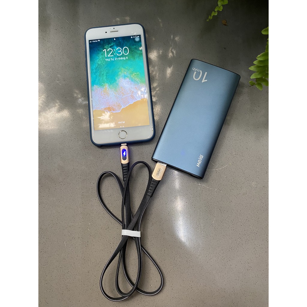 Cáp Sạc Nhanh Dài 1m Có Đèn Báo Sáng, Dây Dù Đầu Nhôm Siêu Nhanh, An Toàn Cổng Lightning Cho Iphone, Ipad - Zabun Shop