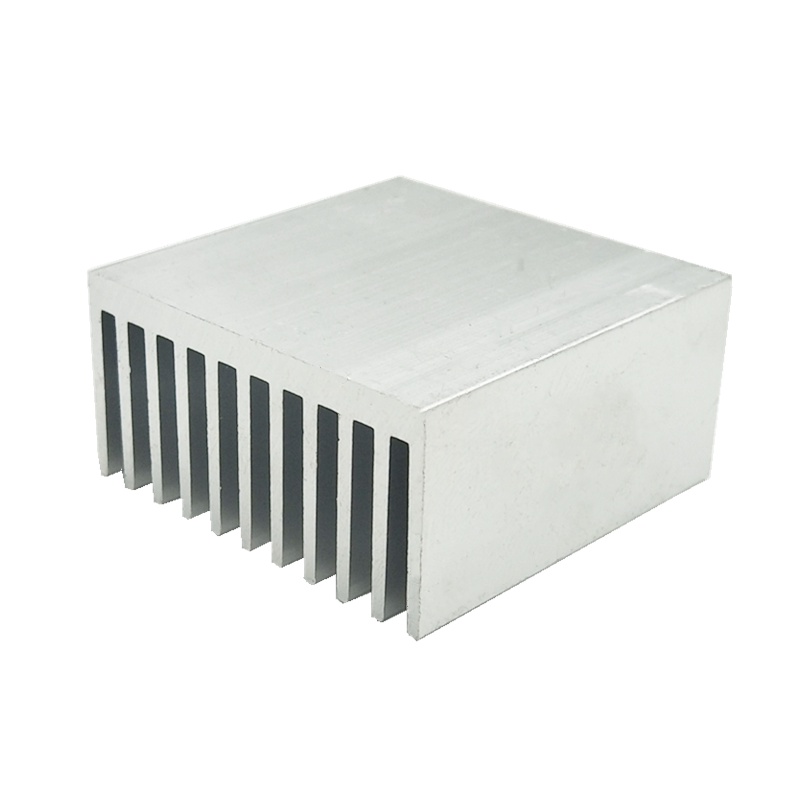 Khối Tản Nhiệt 9876 >  Khối Nhôm 40 * 40 * 20MM