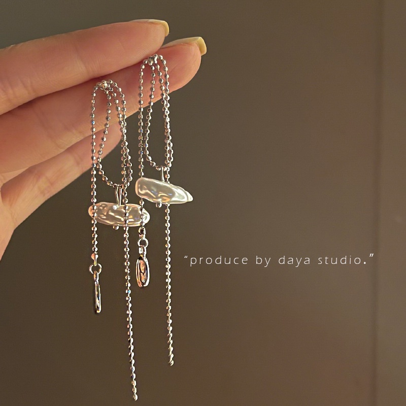 Khuyên Tai Tua Rua Đính Ngọc Trai Phong Cách Retro Pháp 2022