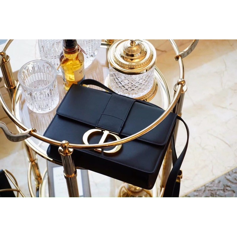 Túi đeo chéo đeo vai 30 MONTAIGNE khoá mạ màu vàng fullbox có hộp