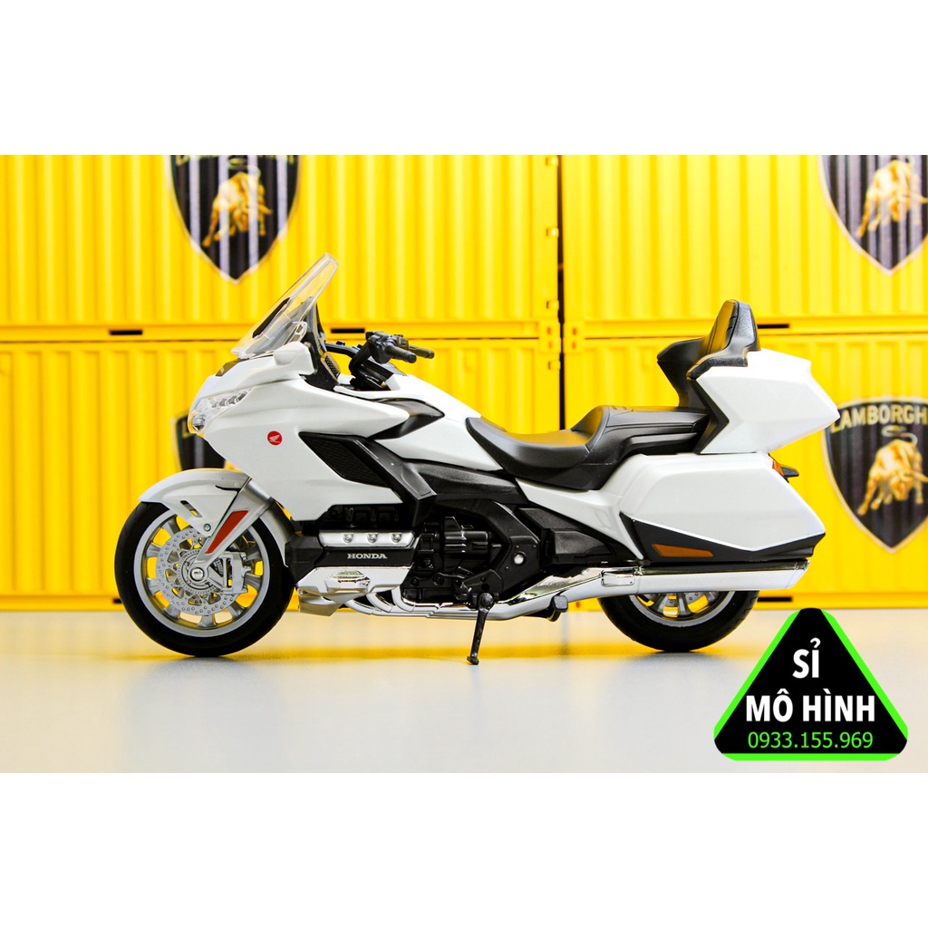 Mô hình xe moto Honda Gold Wing Welly 1:12