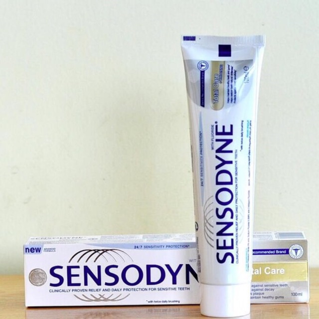 KEM ĐÁNH RĂNG SENSODYNE CHỐNG E BUỐT, LÀM TRẮNG RĂNG