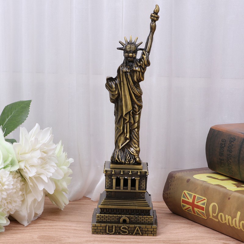 Mô hình tượng nữ thần tự do bằng kim loại dành cho để bàn trang trí