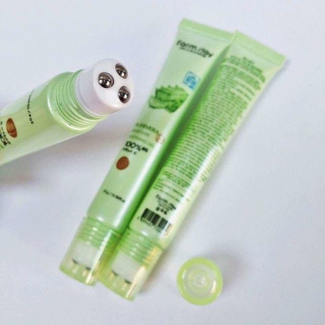 Tuyp Lăn Tinh Chất Nha Đam Giảm Thâm Quầng Mắt FarmStay Aloe 30ml | BigBuy360 - bigbuy360.vn