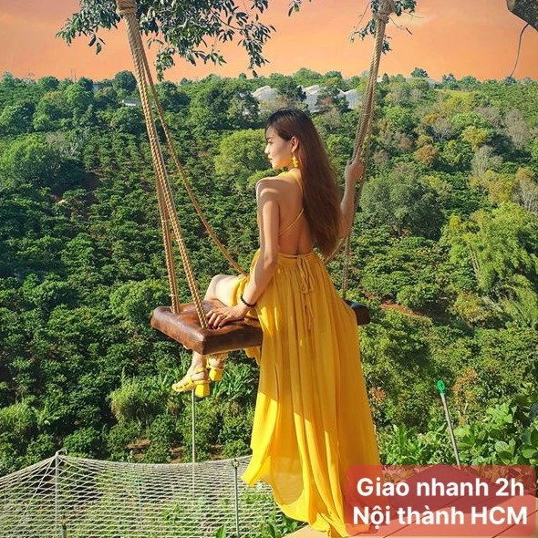 🔴Váy maxi vàng hai dây đan lưng thắt nơ xẻ 2 tà