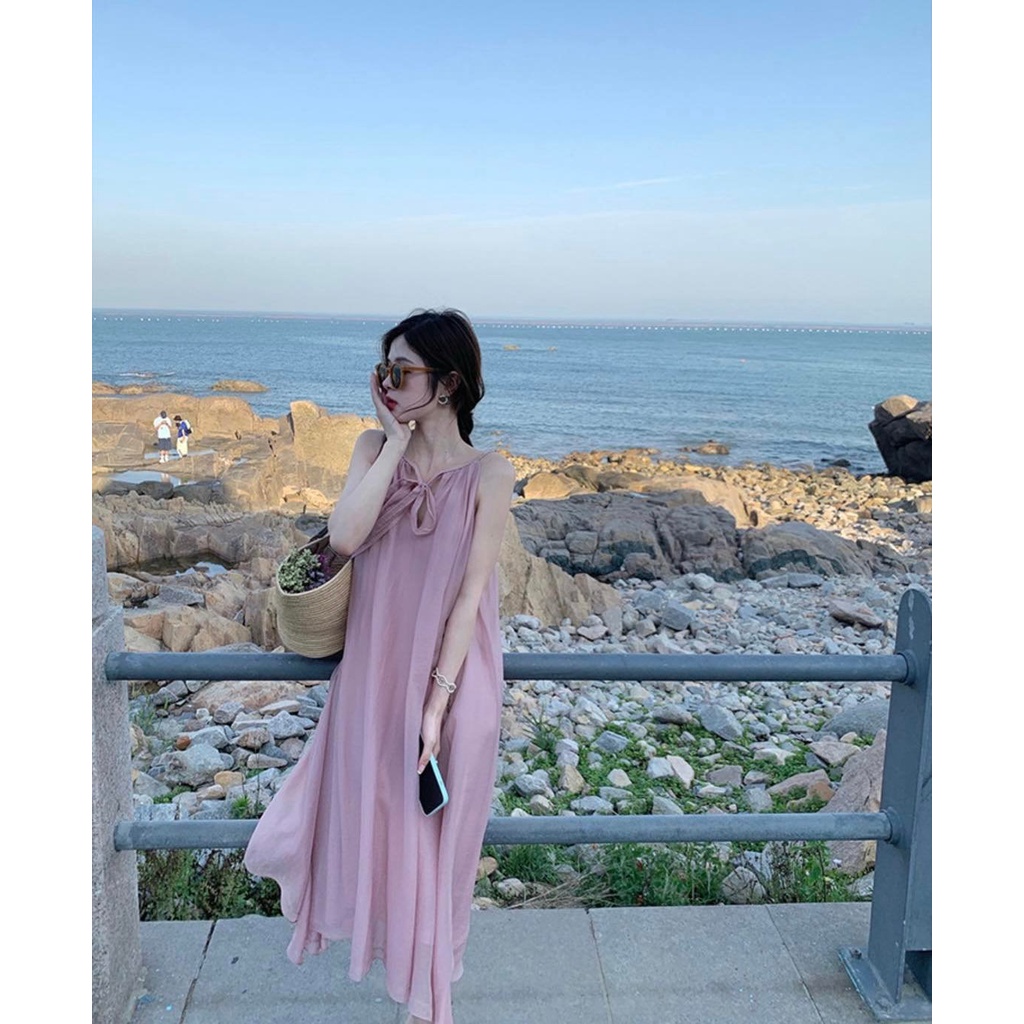 Đầm Maxi Dáng Suông Siêu Tiên Cho Nữ Trong Kỳ Nghỉ Dưỡng Cùng Bạn Bè