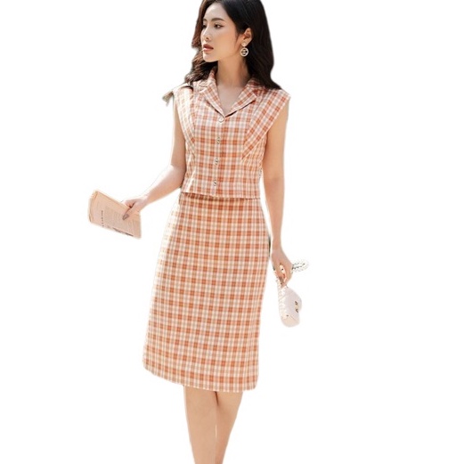 Set bộ nữ công sở thiết kế cao cấp, bao gồm áo sát nách & chân váy Orchid GH13A110