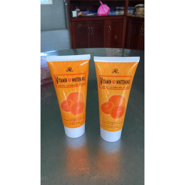 Sữa rửa mặt ARON cam dưỡng da Vitamin C whitening hàng thái lan chính hãng dành cho da mụn - sữa rửa mặt dạng hạt - HX15