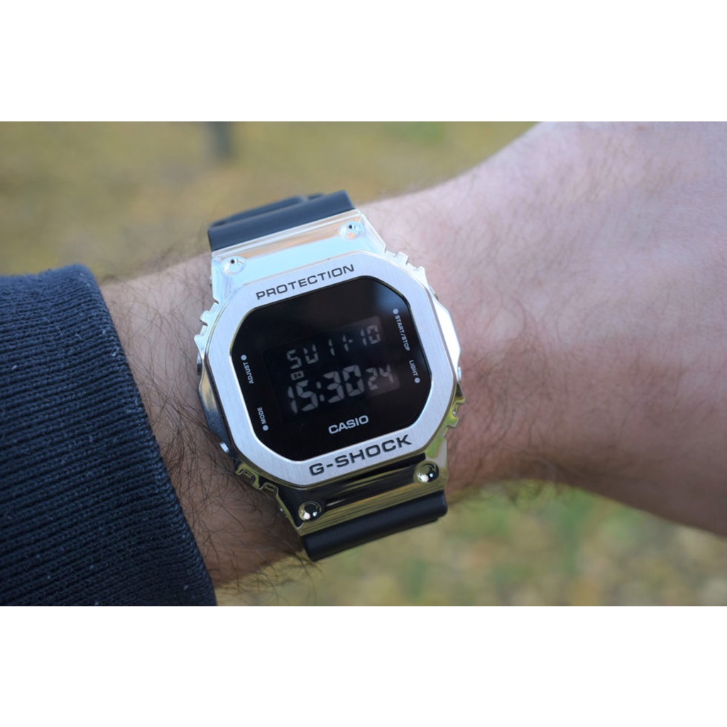 Đồng hồ nam dây nhựa G-Shock Casio Anh Khuê GM-5600-1DR