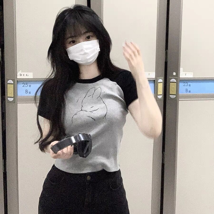 Áo Thun Ngắn Tay Dáng Ôm Dễ Phối Đồ Thời Trang Dành Cho Nữ