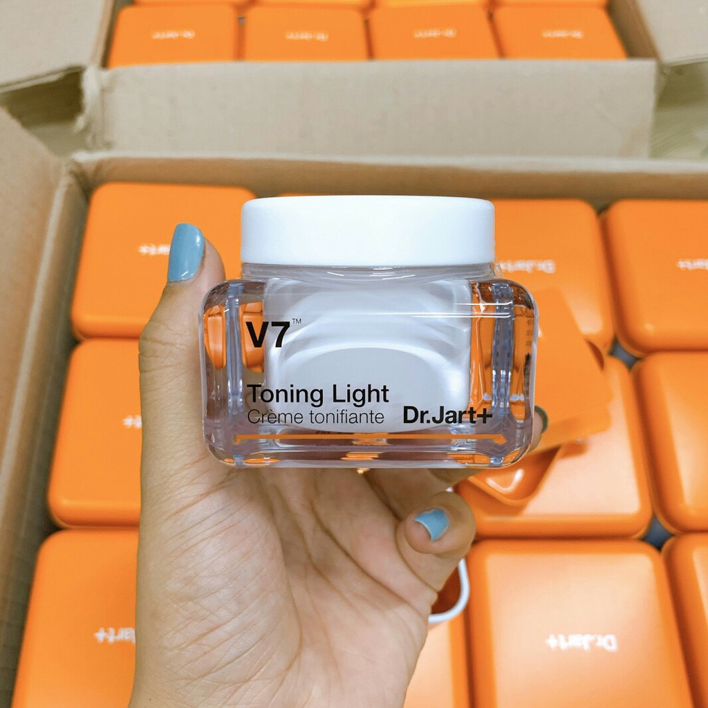 Kem Dưỡng  V7 TONING LIGHT Hàn Quốc [ Giảm 20% ] Dưỡng Trắng Da Và Tái Tạo Da | BigBuy360 - bigbuy360.vn