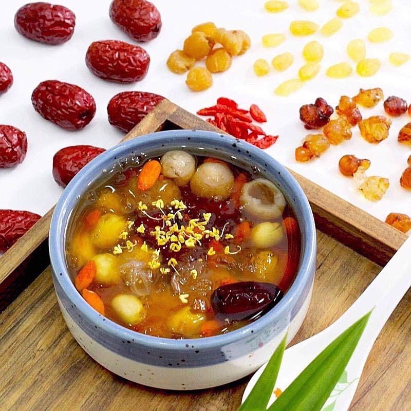 Táo đỏ sấy khô Hàn Quốc hộp 1kg