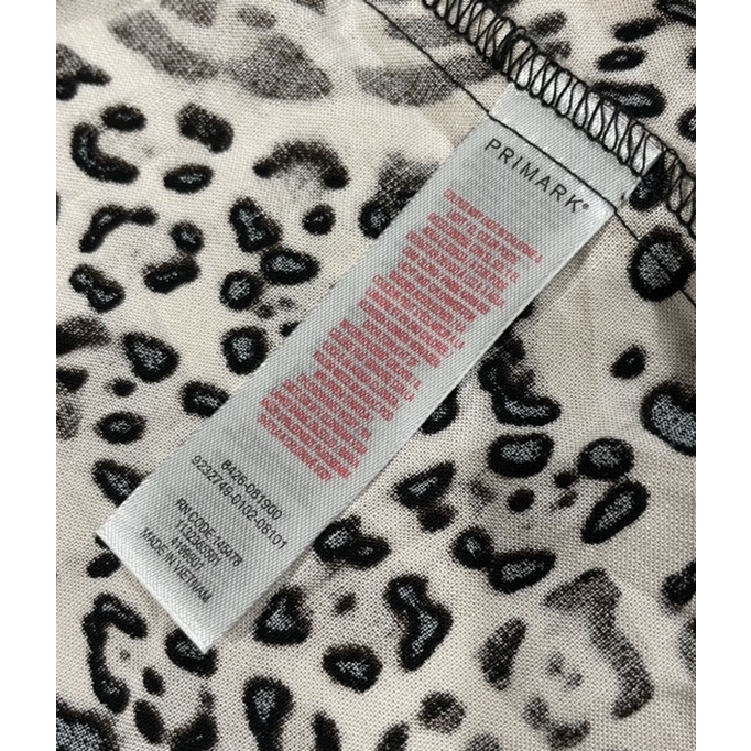 Áo Primark Dư Xịn Form Rộng 2 Màu Size M