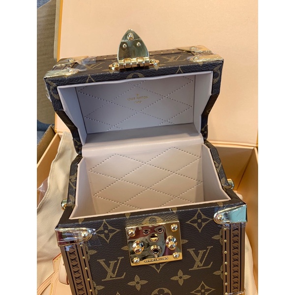 Túi lv hộp vuông