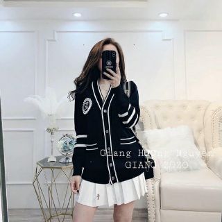 Áo khoác phối viền chất len tăm