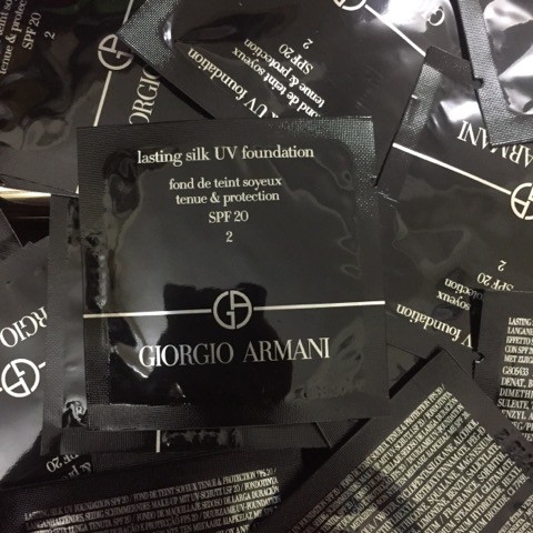 [Sample] Kem nền Giorgio Armani lasting silk UV Foundation