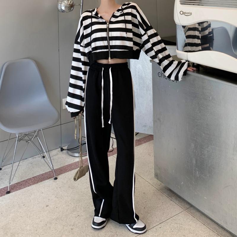 Quần dài ống rộng sành điệu cho nữ