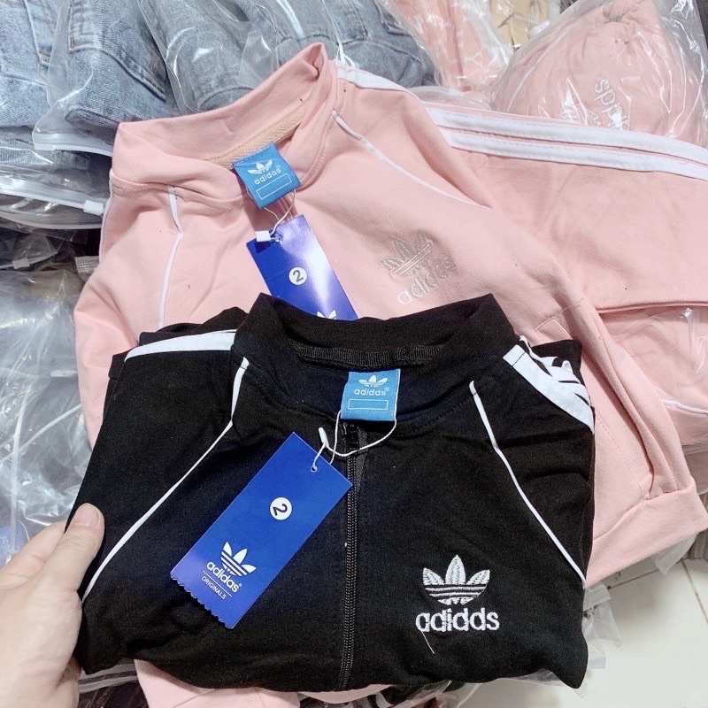 Set bộ thể thao Adidas cho bé