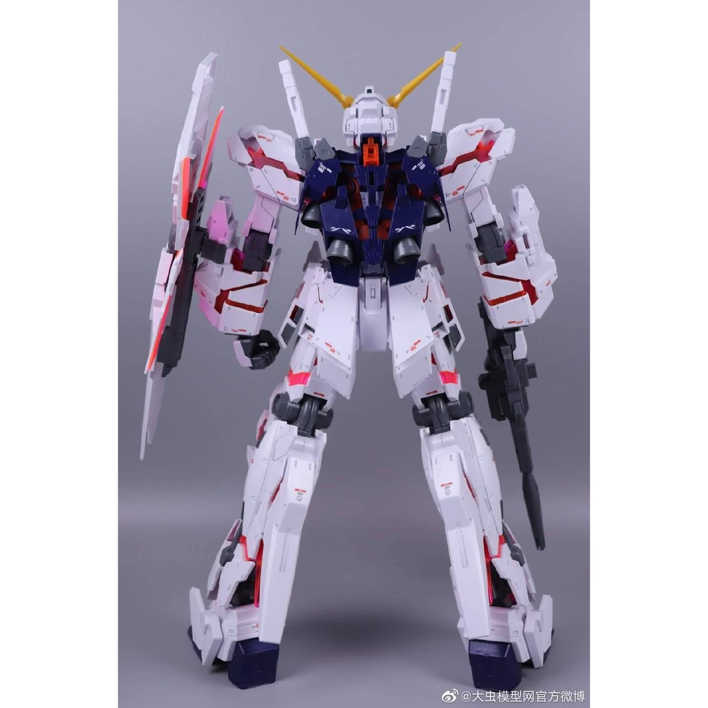 Mô Hình Lắp Ráp Gundam Megasize 1/48 RX-0 Unicorn DABAN (CÓ SÁCH)
