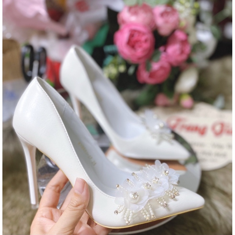 GIÀY THIẾT KẾ HOA NGỌC VÁT CHÉO CAO CẤP (là mẫu tkế thủ công vui lòng chắc chắn trước khi đặt hàng)